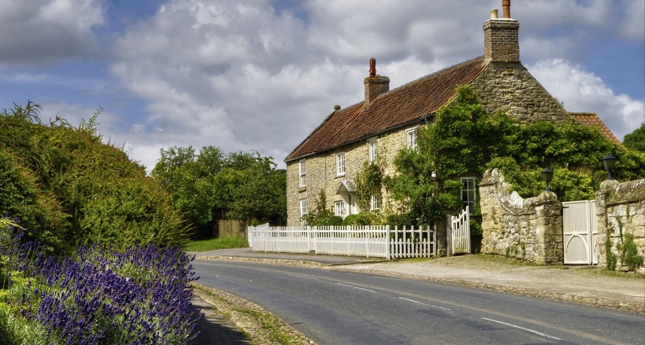 East Midlands property market lockdown